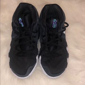 Kyrie Basketball Shoes